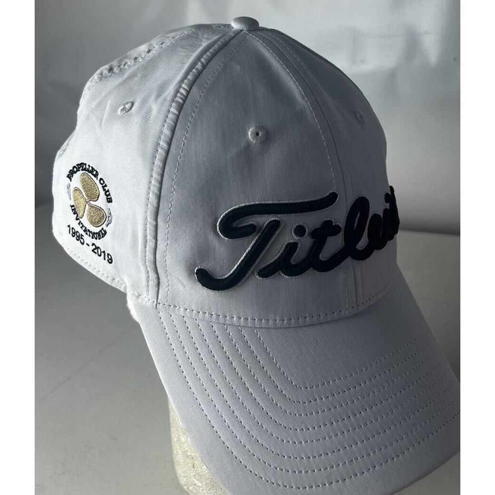 TITLEIST Golf Ball Cap Hat Adjustable Propeller Club Invitational Spellout